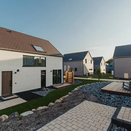 Ferienhaus Neu Rügen Resørt Großzügige, Gemütliche Doppelhaushälfte Helge Mit Terrasse *