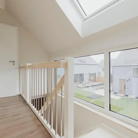 Neu Rügen Resørt Großzügige, Gemütliche Doppelhaushälfte Helge Mit Terrasse Ferienhaus *